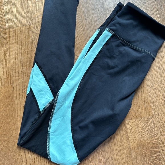 [alala] blue and black mesh panel leggings - Picture 3 of 6
